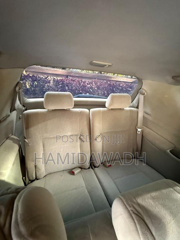 Toyota Ipsum 2006 White