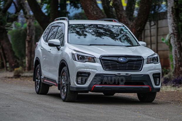 Subaru Forester Touring AWD 2019 Pearl