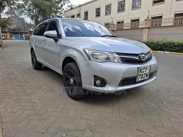 Toyota Corolla Fielder 1.5 Petrol FWD 2013 Gray