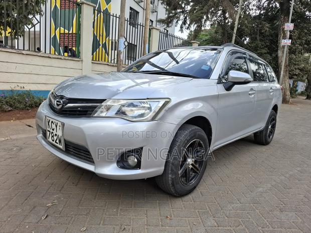 Toyota Corolla Fielder 1.5 Petrol FWD 2013 Gray