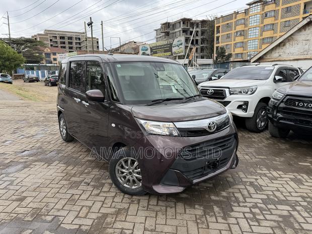 Toyota Tank 1.0 FWD 2019 Brown