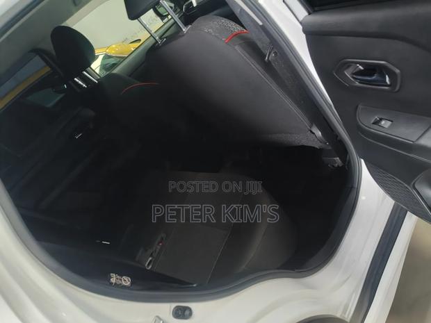 Toyota Raize 2019 White