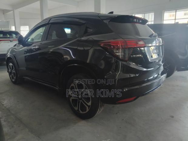 Honda Vezel 2019 Black