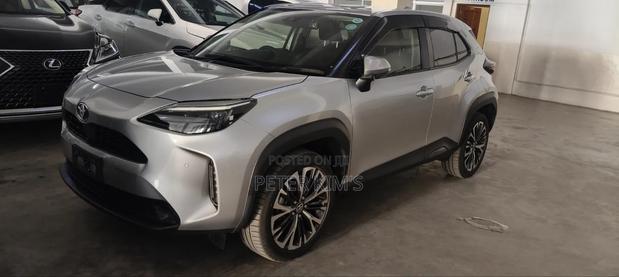 Toyota Yaris 2019 Silver