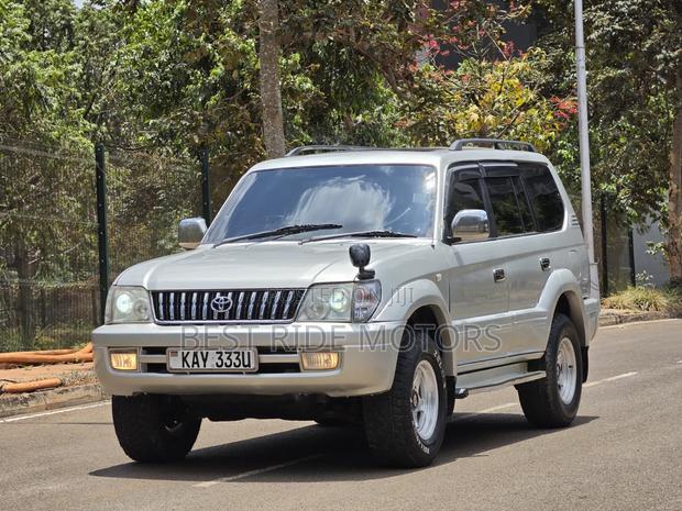 Toyota Land Cruiser Prado 2.7 16V 5dr 2001 Silver