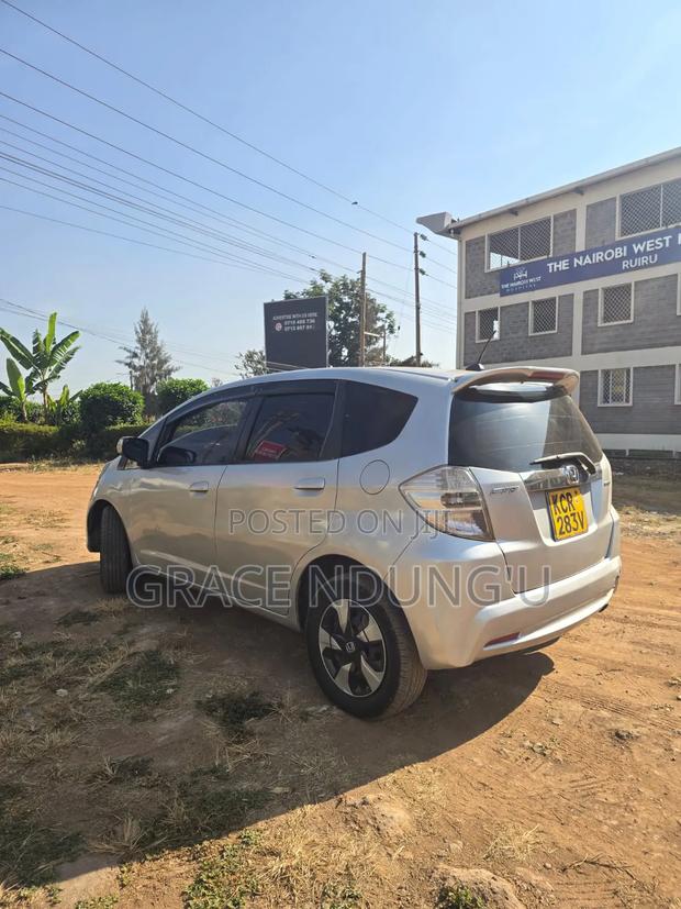 Honda Fit 2011 Silver