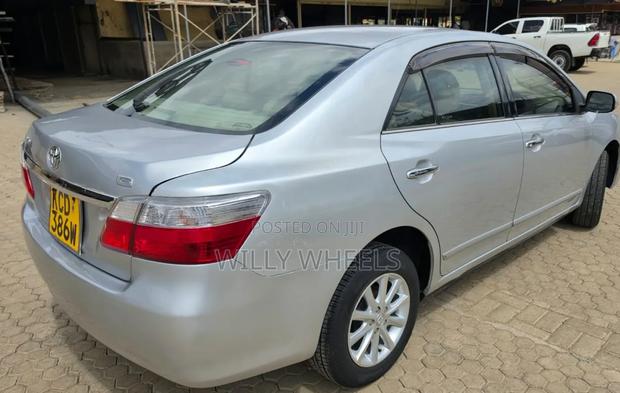 Toyota Premio 1.5 FWD 2009 Silver