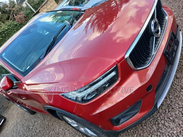Volvo XC40 T3 Petrol FWD 2019 Red