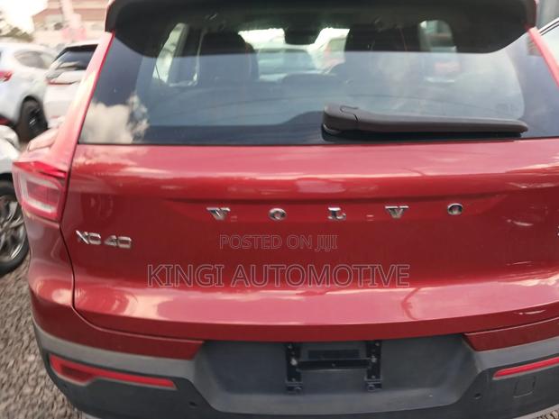 Volvo XC40 T3 Petrol FWD 2019 Red