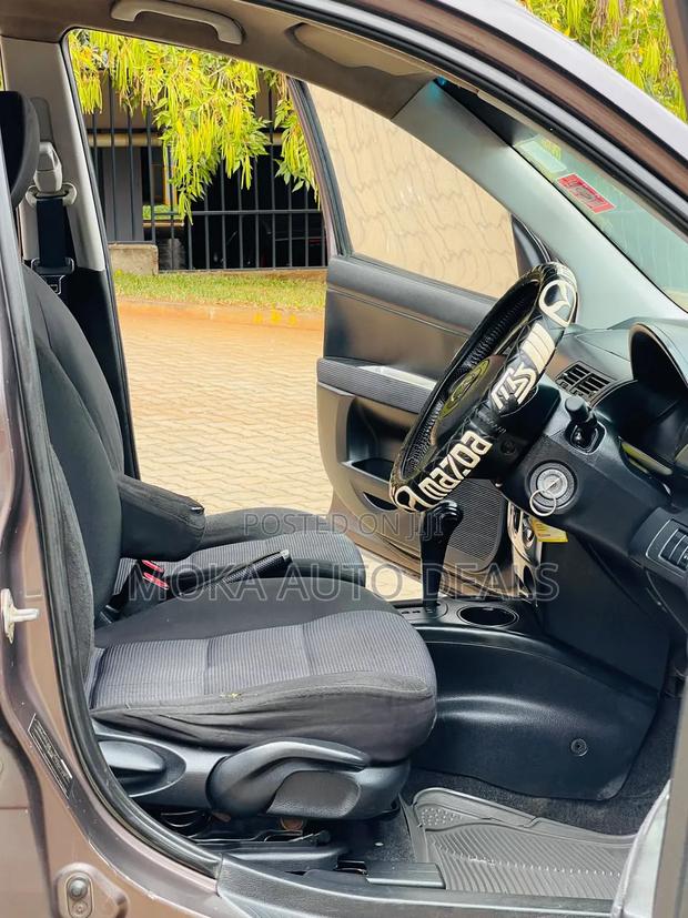 Mazda Demio 2006 Brown