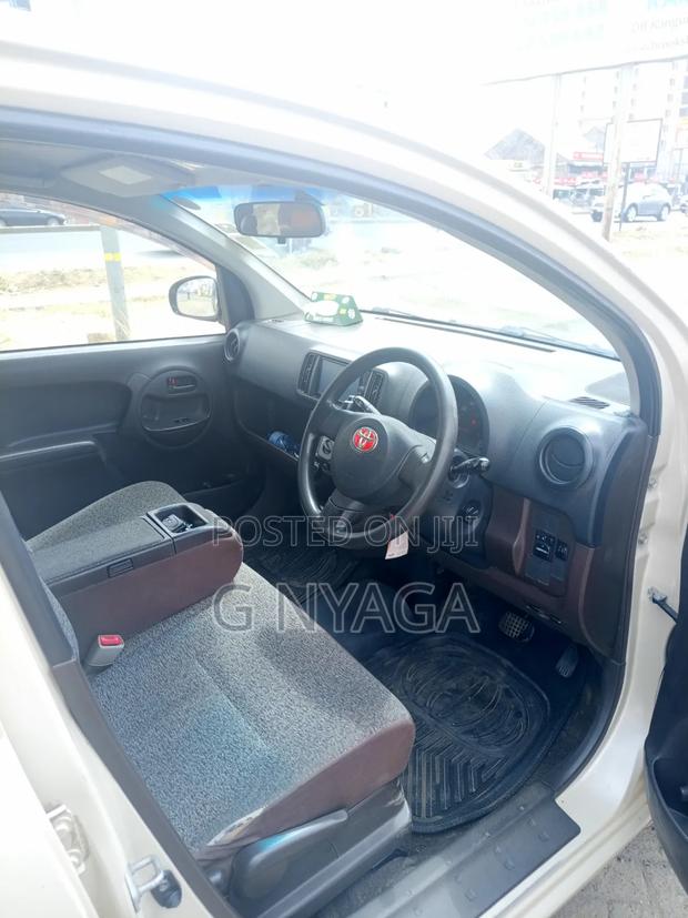 Toyota Passo 2014 Beige
