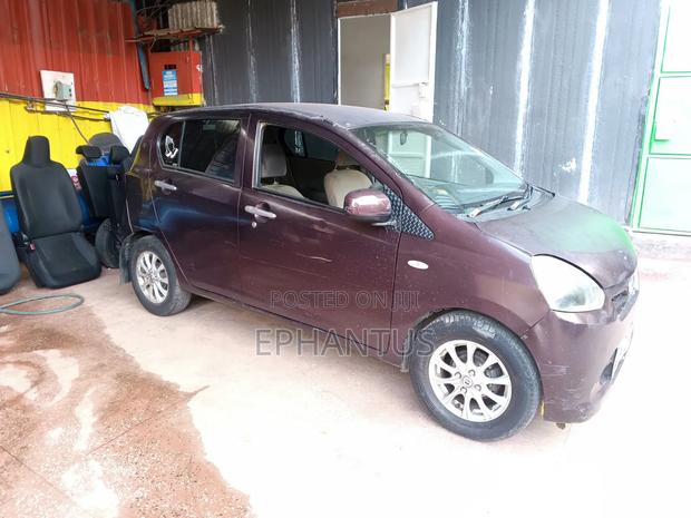 Daihatsu Mira 2013 Maroon