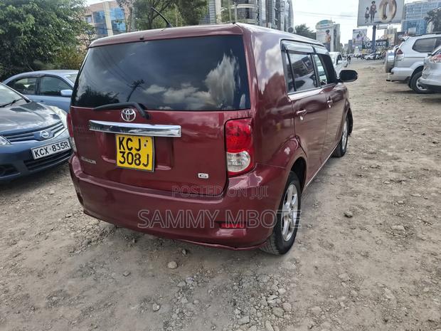 Toyota Rumion 1.5 FWD 2023 Maroon