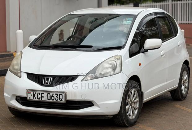 Honda Fit 2008 Pearl