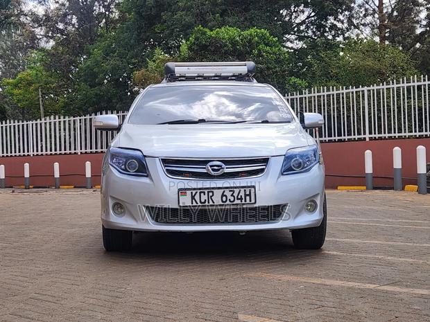 Toyota Corolla Fielder 1.5 Petrol FWD 2011 Silver