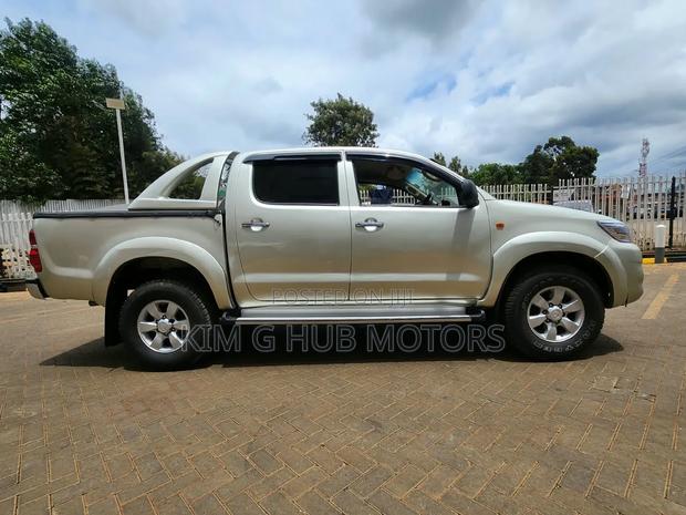 Toyota Hilux 3.0 D-4D Double Cab 2008 Silver
