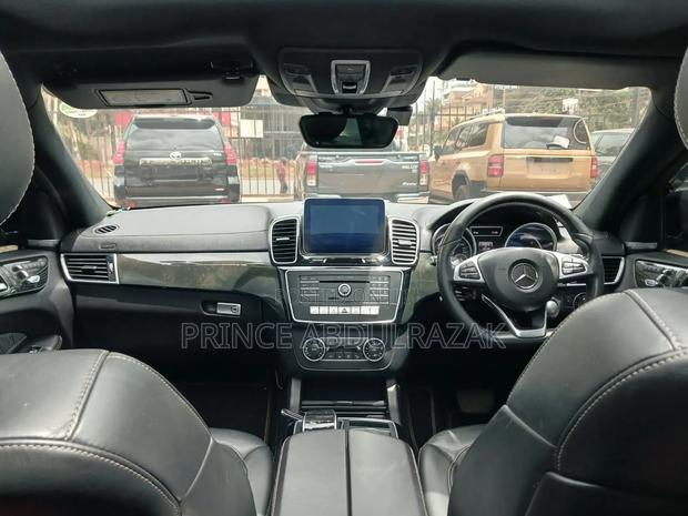 Mercedes-Benz GLE-Class GLE 350d 4MATIC 2017 Black