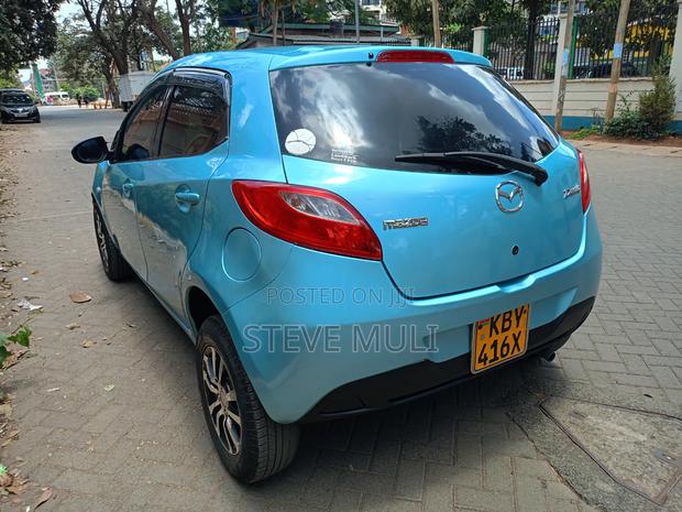 Mazda Demio 2007 Blue