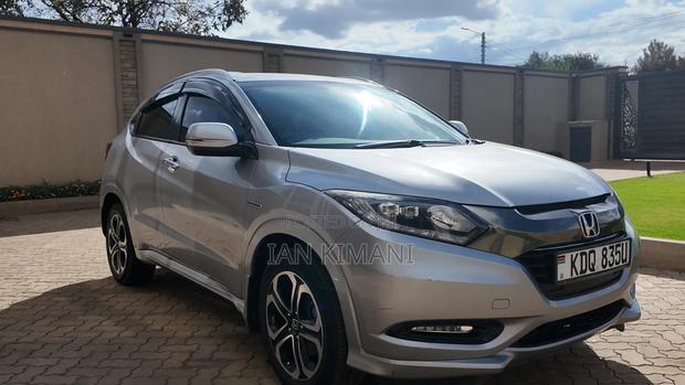 Honda Vezel 1.5 2WD 2017 Silver