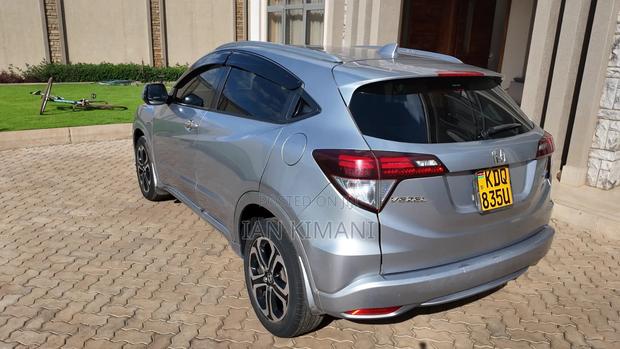 Honda Vezel 1.5 2WD 2017 Silver