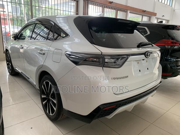 Toyota Harrier 2.0 Turbo GR Sport 2019 Pearl