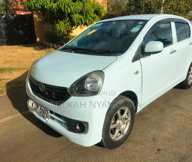 Daihatsu Mira 2016 White