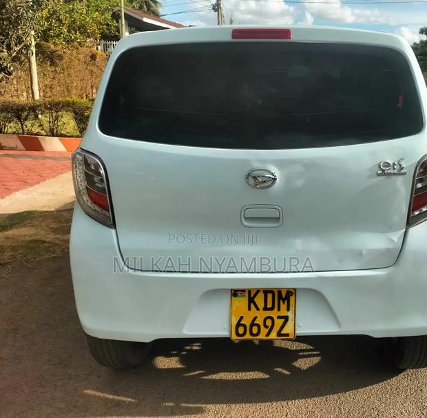 Daihatsu Mira 2016 White