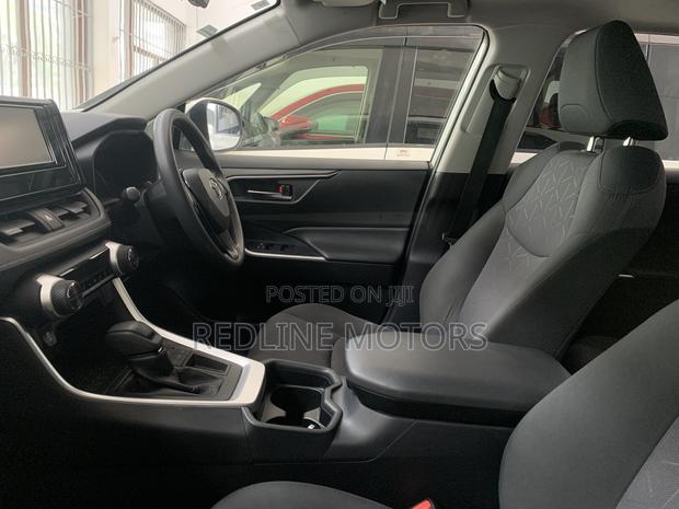 Toyota RAV4 Limited AWD 2020 White