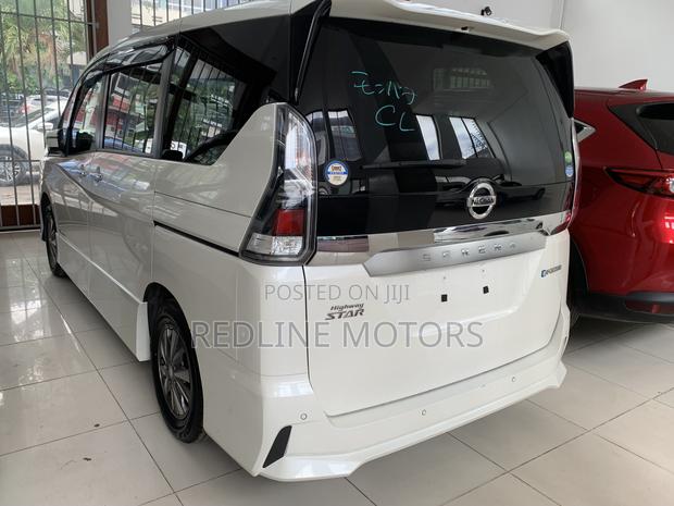 Nissan Serena 2019 White