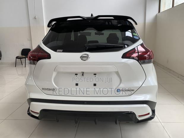 Nissan Kicks S 2019 White