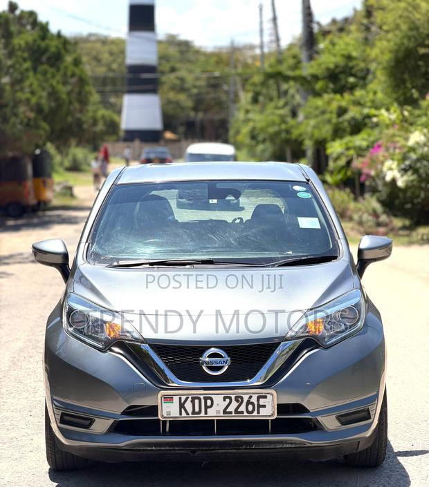 Nissan Note 2017 Gray