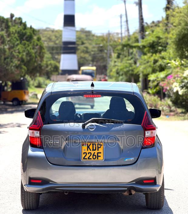 Nissan Note 2017 Gray