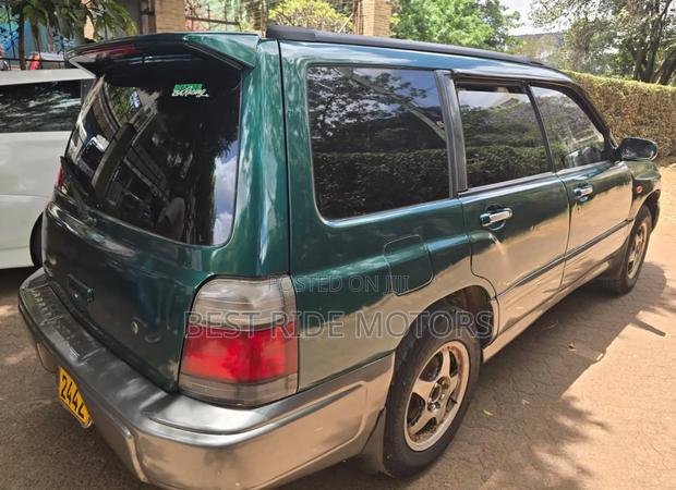 Subaru Forester SF 2.0 1999 Green