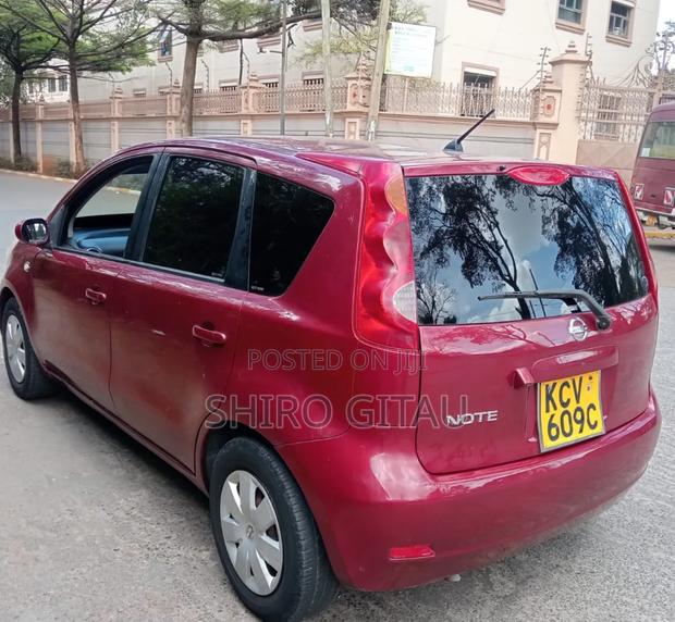 Nissan Note 2012 Burgundy