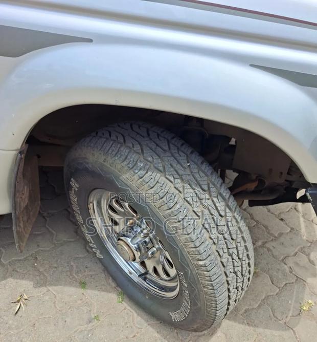 Mitsubishi Pajero 2007 Silver