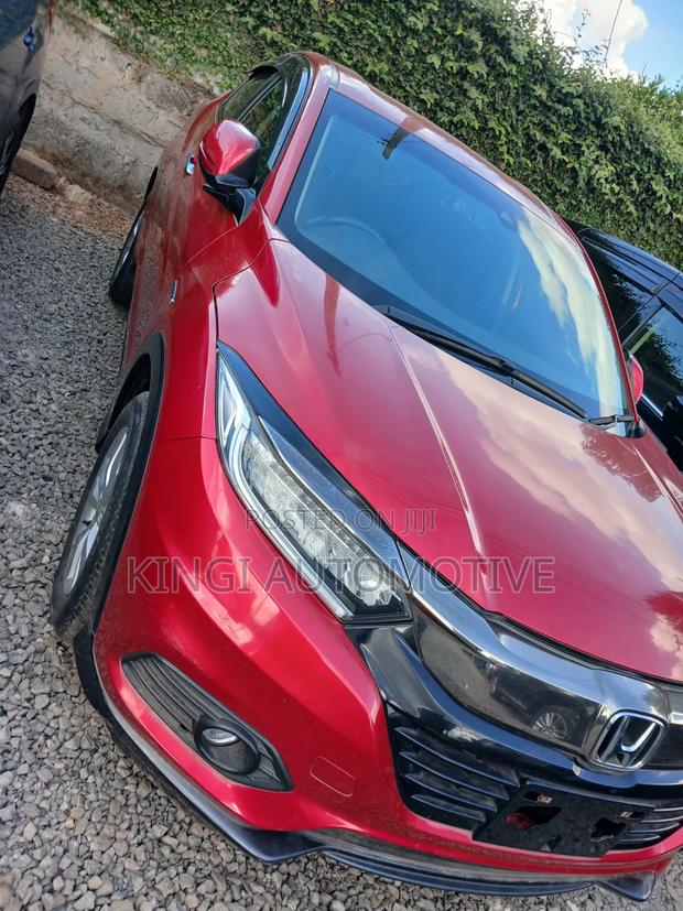 Honda Vezel 2019 Red