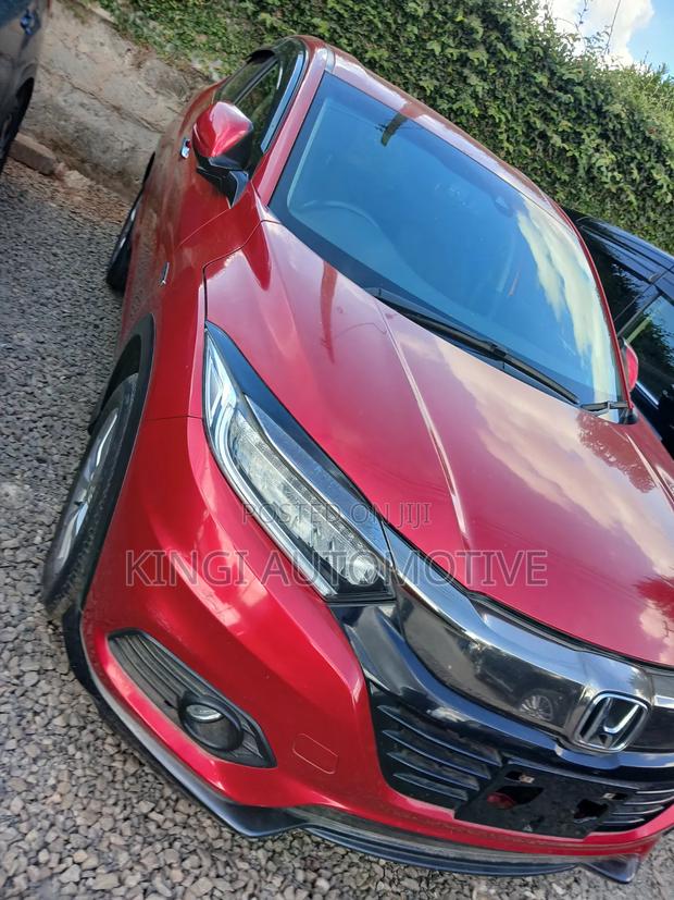 Honda Vezel 2019 Red