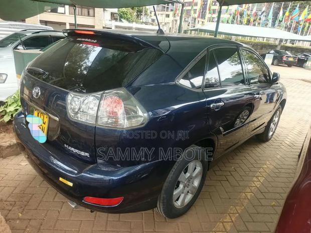 Toyota Harrier 2.4 2010 Black