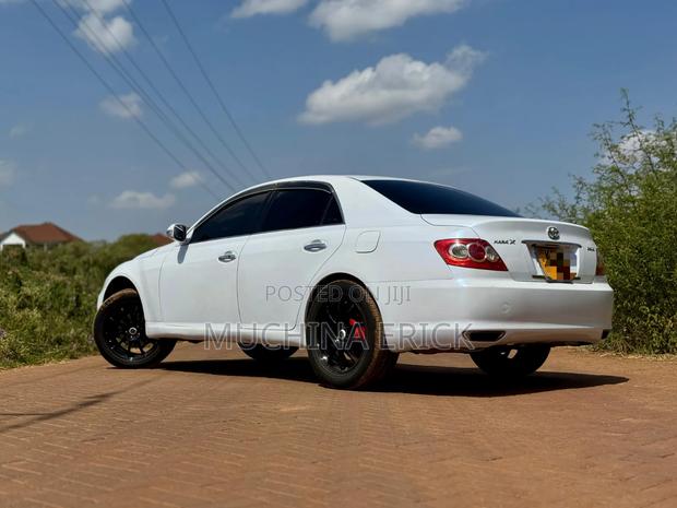 Toyota Mark X 2008