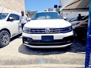 Volkswagen Tiguan 2.0T SEL Premium R-Line AWD 4MOTION 2020 Pearl for sale