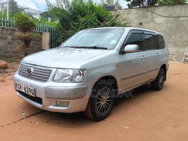 Toyota Succeed 2013 Silver