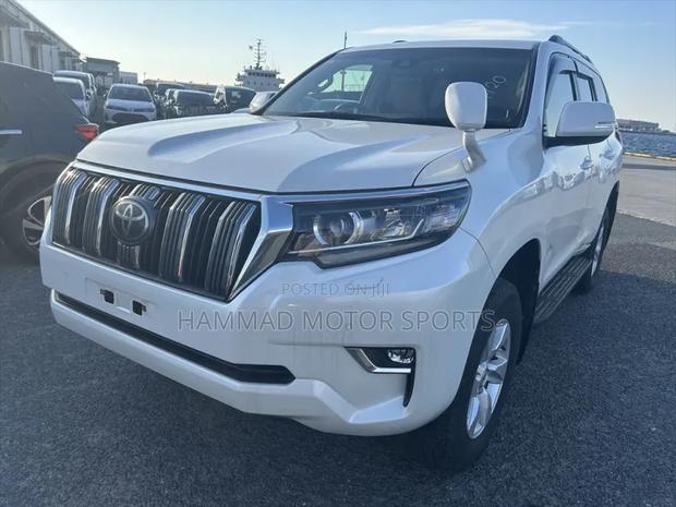 Toyota Land Cruiser Prado 2.7 2019 Pearl