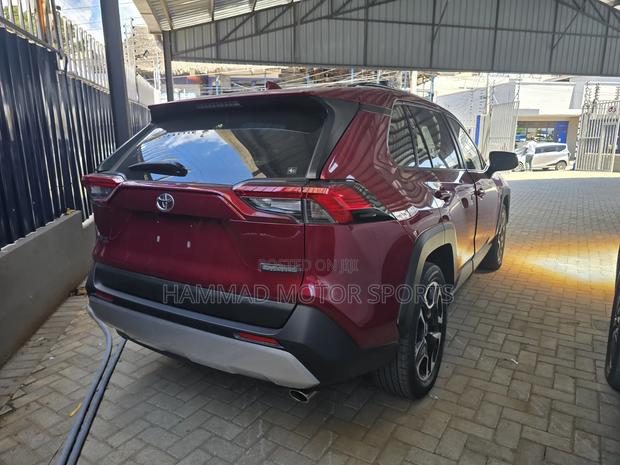 Toyota RAV4 Adventure 2019 Red