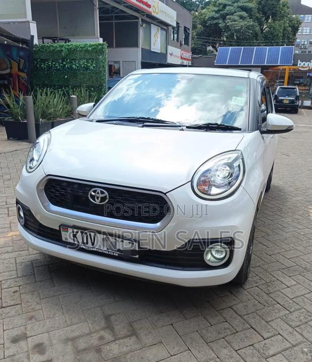 Toyota Passo 1.0 FWD 2018 White