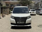 Toyota Noah 2017 White for sale