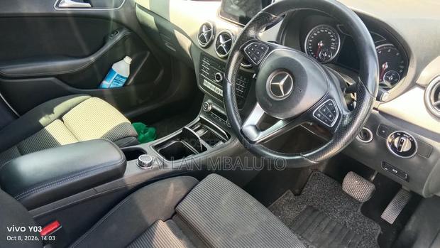 Mercedes-Benz A-Class 2018 White