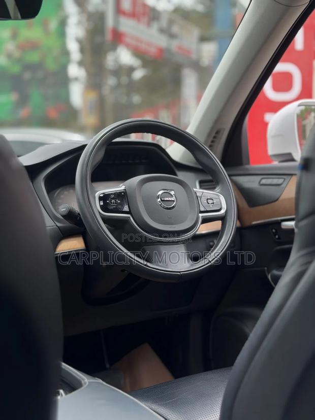 Volvo XC90 T6 Inscription AWD 2019 White