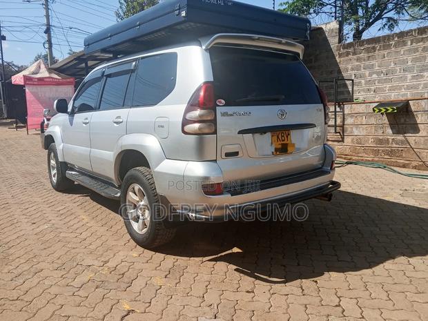 Toyota Land Cruiser Prado 2007 Silver