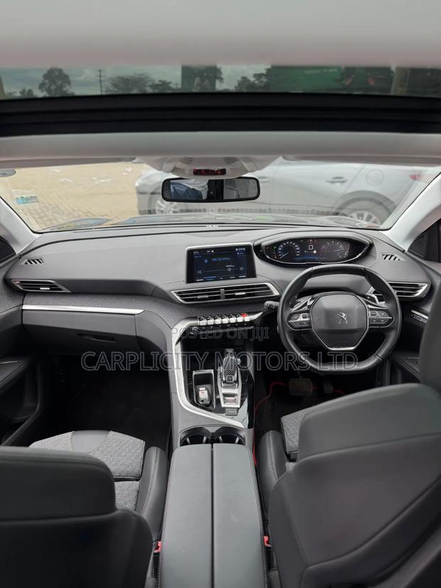 Peugeot 5008 1.6 PureTech 180 2019 Black