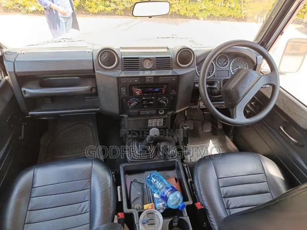 Land Rover Defender 2014 Gray